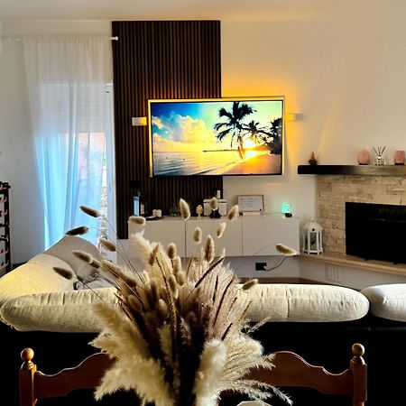 Kesya Seaview Apartment - Attico - 50Mt Dal Mare Anzio Eksteriør billede