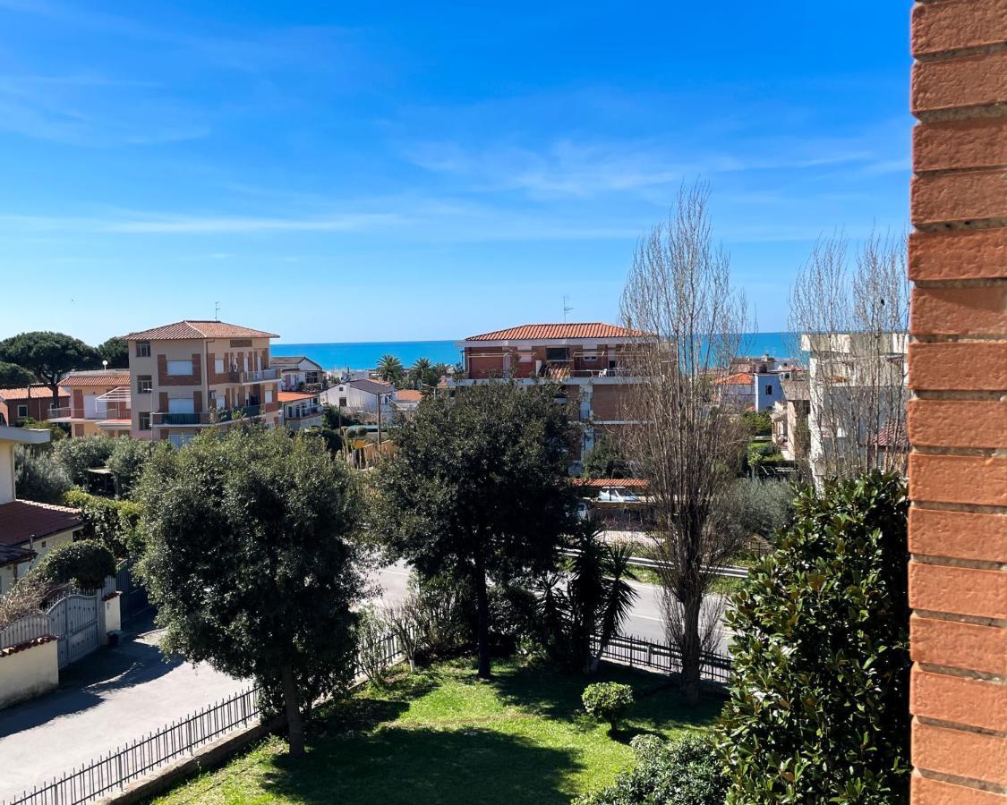 Kesya Seaview Apartment - Attico - 50Mt Dal Mare Anzio Eksteriør billede