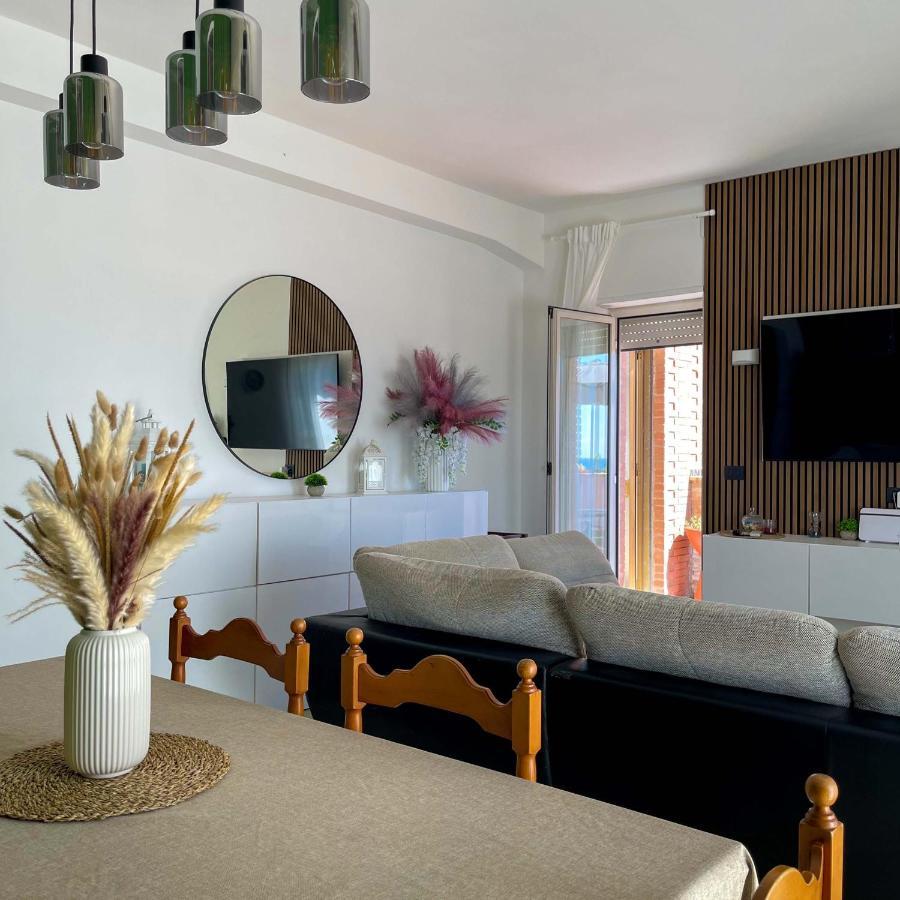 Kesya Seaview Apartment - Attico - 50Mt Dal Mare Anzio Eksteriør billede