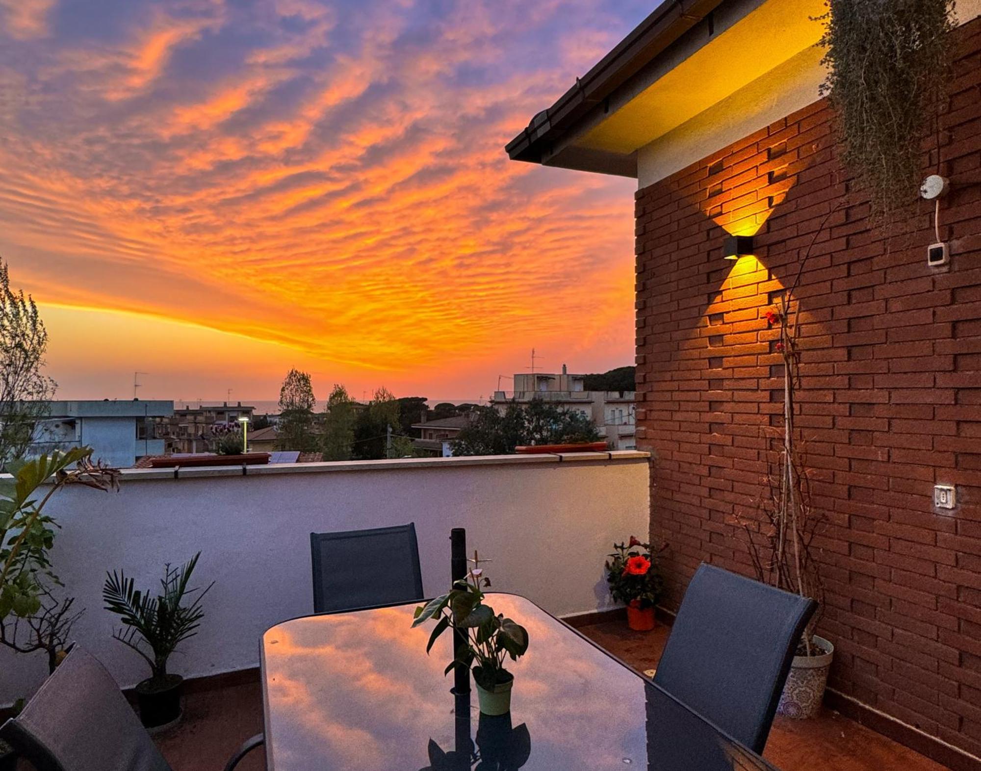 Kesya Seaview Apartment - Attico - 50Mt Dal Mare Anzio Eksteriør billede